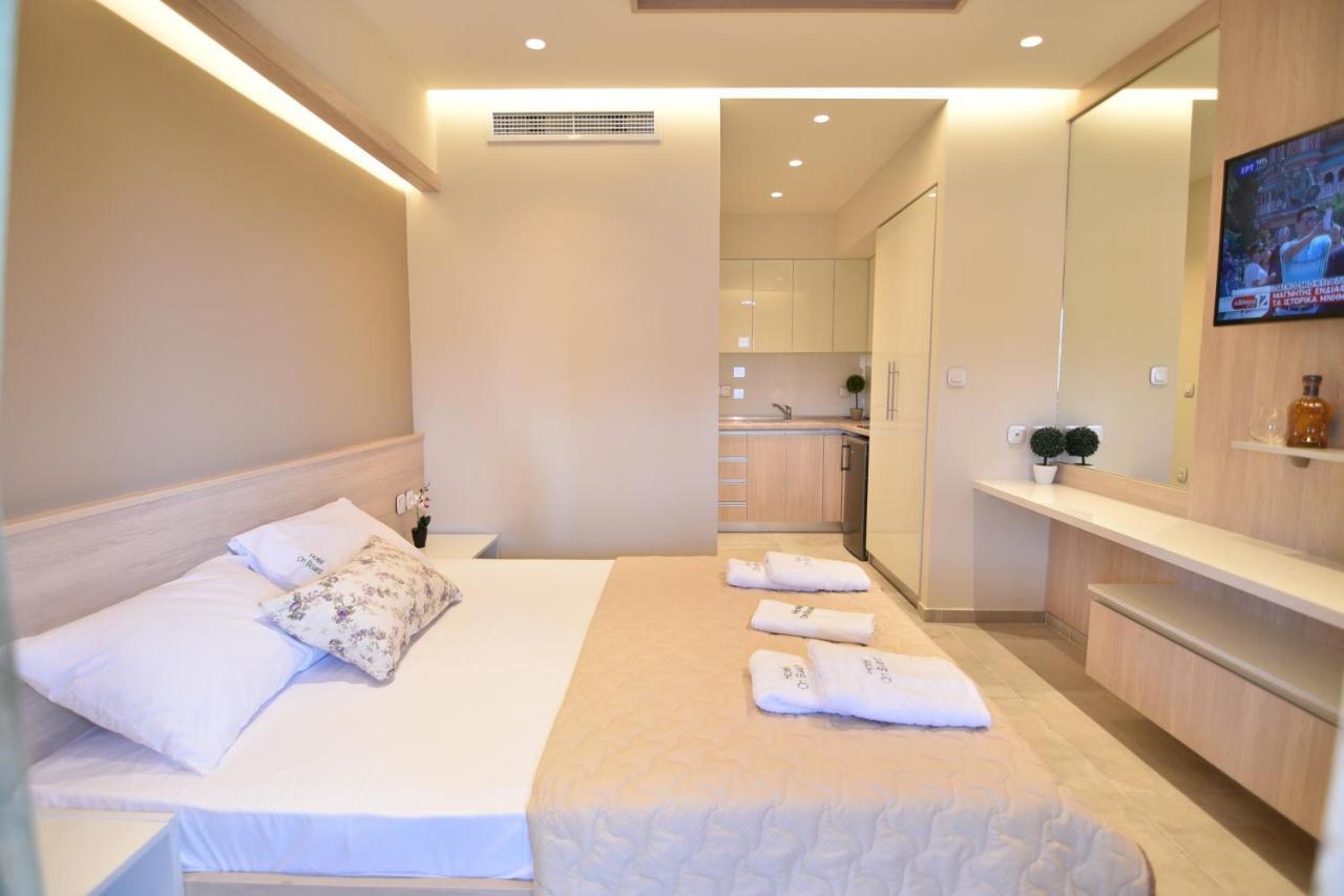 On Board Luxury Studios Sarti Zewnętrze zdjęcie